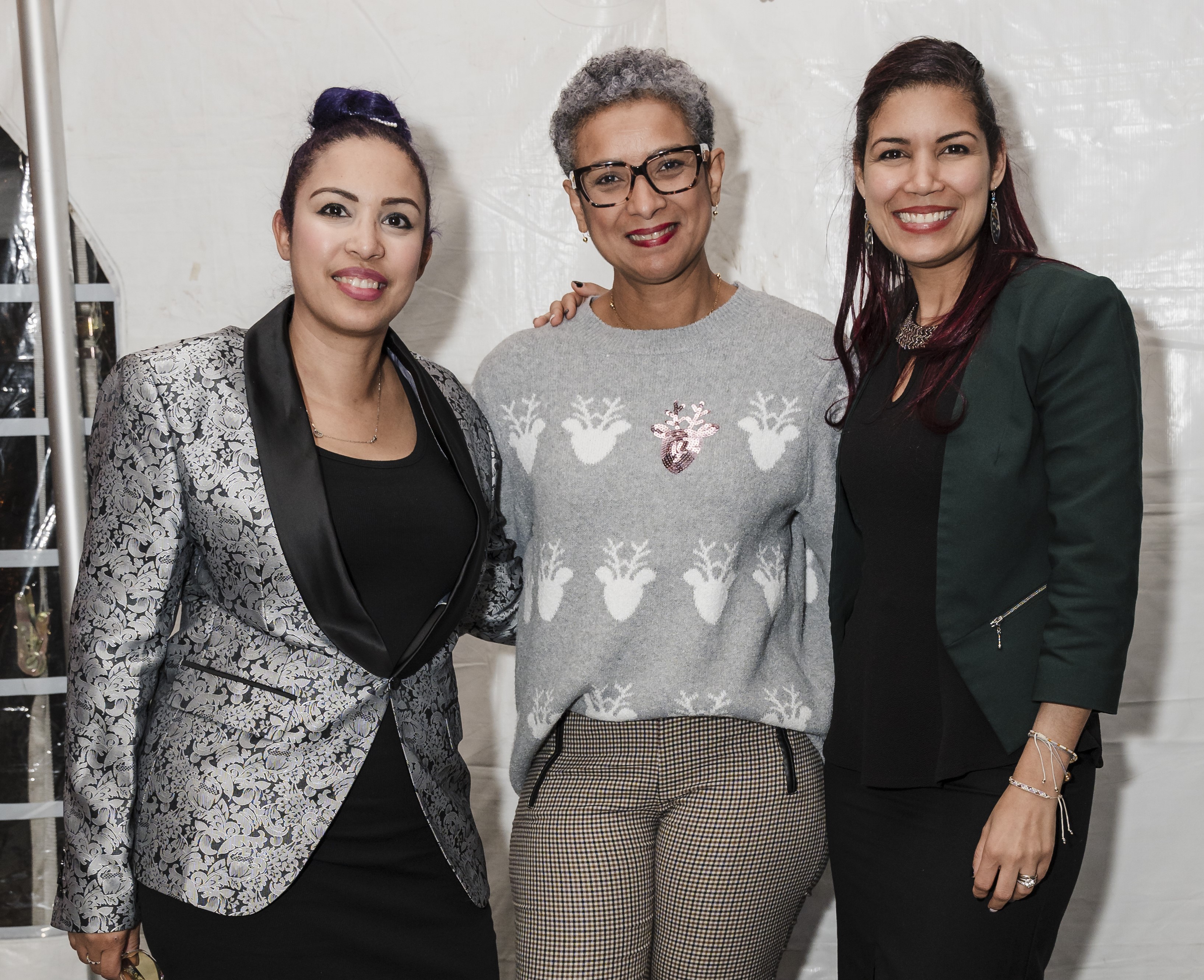 Three women from Greenline Access Capital and Venbisustore